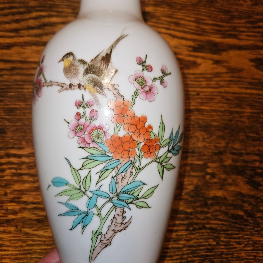 Vintage Jingdezhen Chinese Porcelain Bud Vase Birds and Flowers White 10 Inch